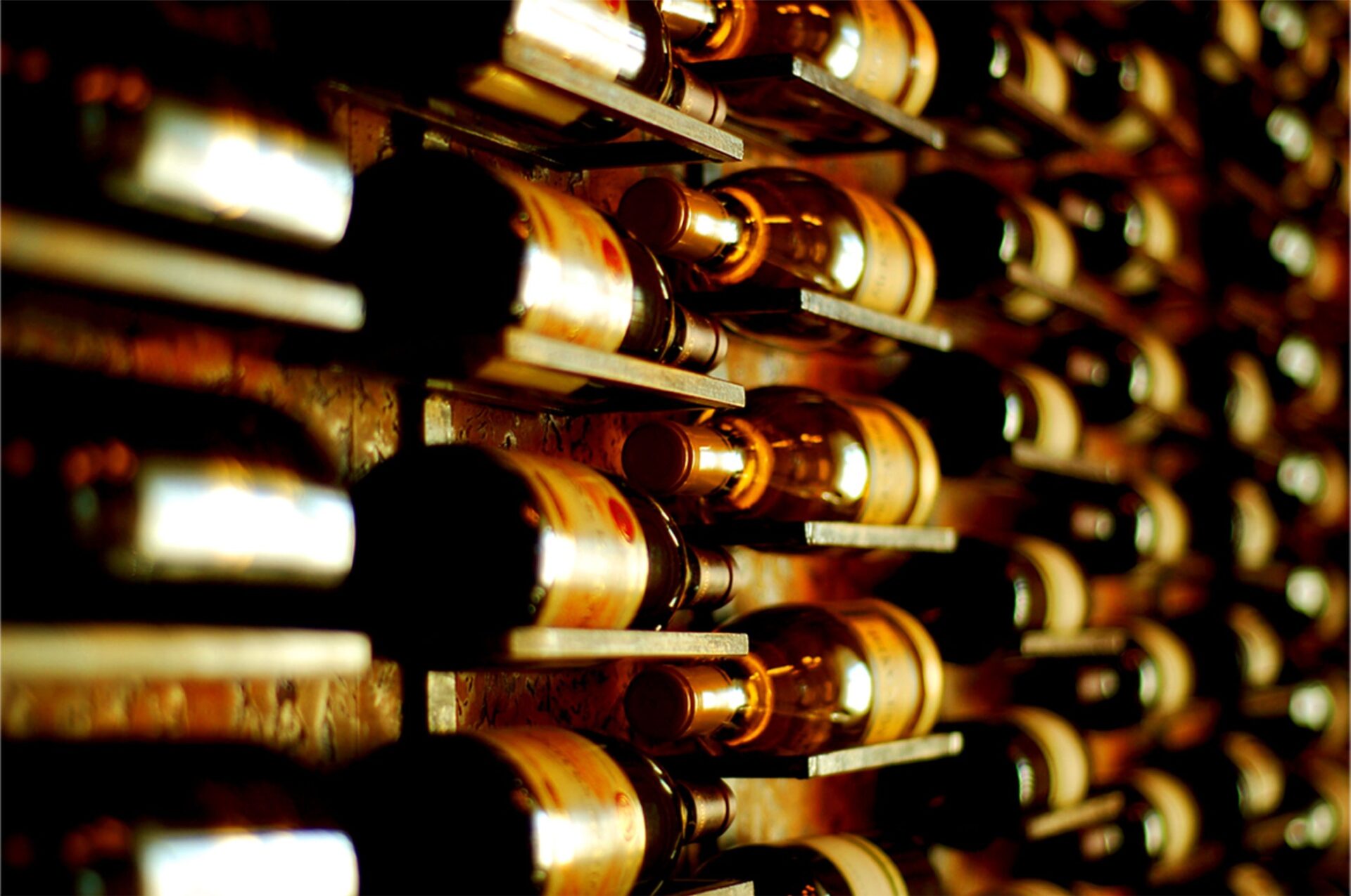 wine-nakedchefs-3