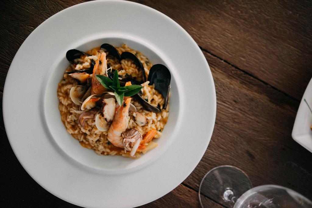 Cretan kritharoto with shrimp and mussels